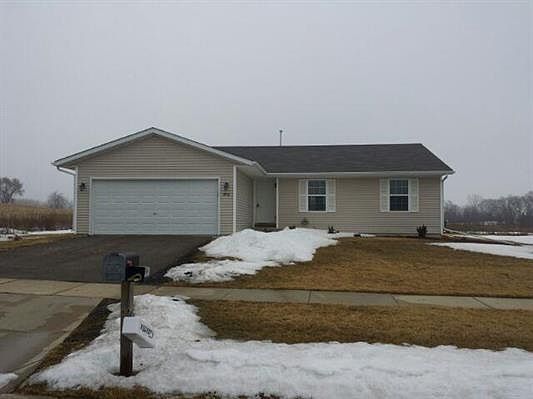 1st image of 3016 Emerald Dr