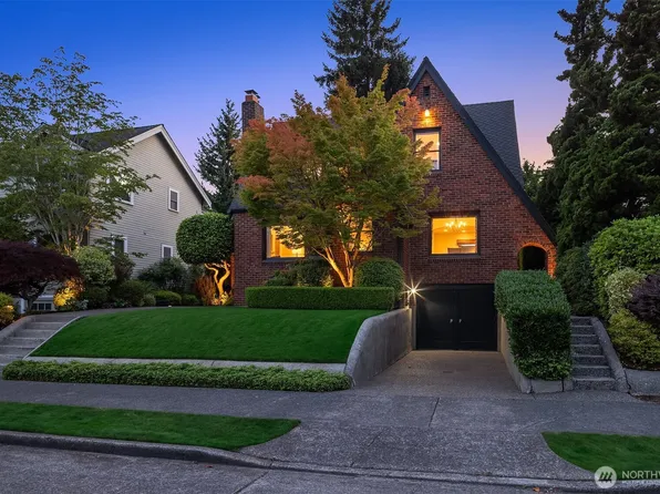 4737 46th Avenue NE, Seattle, WA 98105