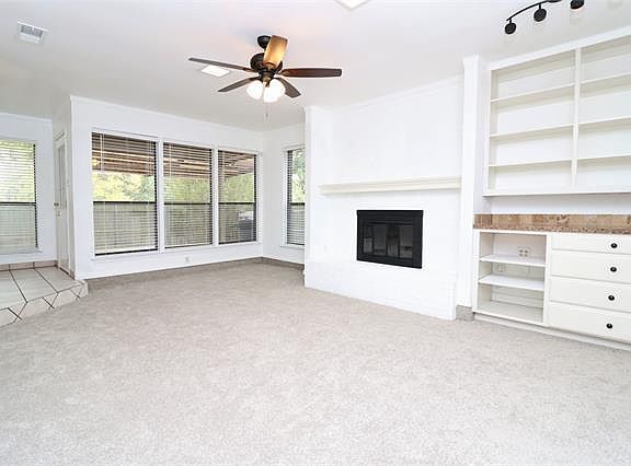3rd image of 2708 Blue Quail Dr