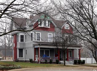 892 Woodruff Place Middle Dr APT 3, Indianapolis, IN 46201