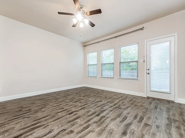 710 Teakwood Dr — Photo 23
