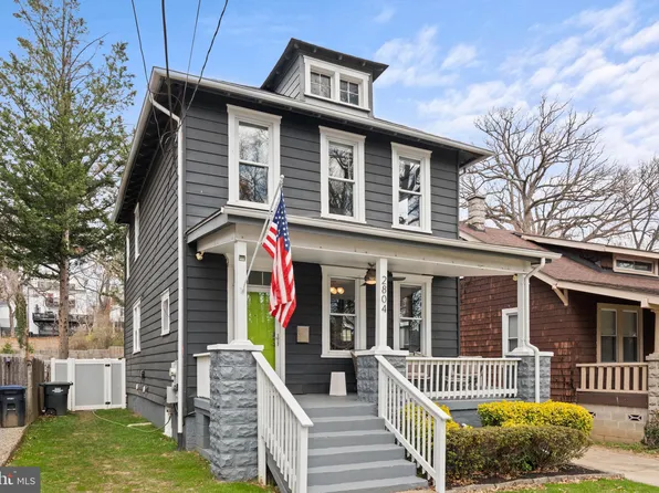 2804 Myrtle Ave NE, Washington, DC 20018