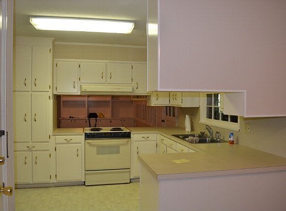 5th image of 1203 Linda Dr