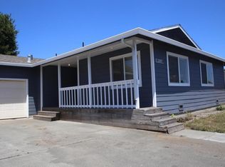 1007 Adkins Rd, McKinleyville, CA 95519