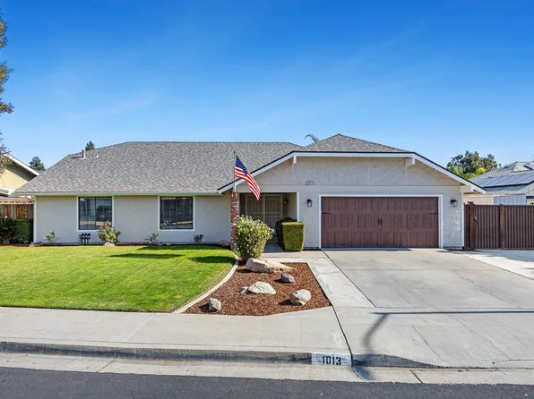 1013 Carolina Ave, Clovis, CA 93611