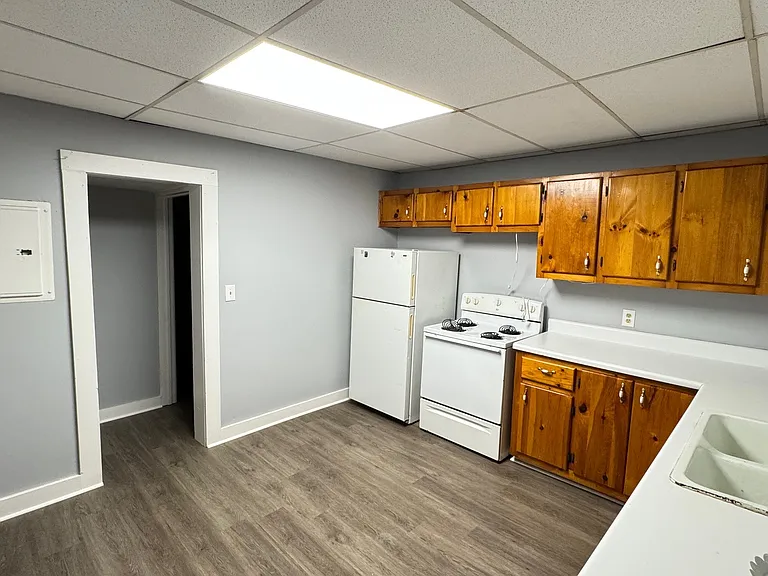 1113 Knoxville Ave #2 — Photo 9