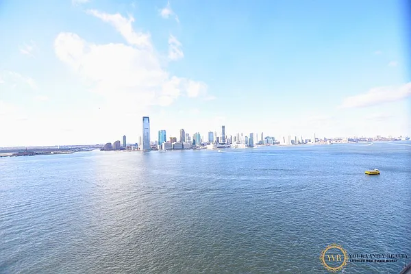 Rented by Your Vanity Realty | media 16
