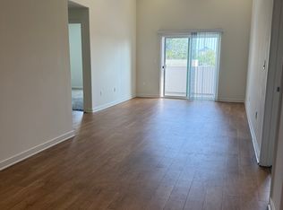 2300 Valley St APT 303, Los Angeles, CA 90057