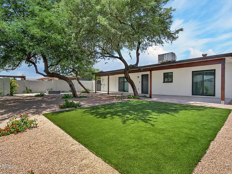 5407 W Holly St — Photo 6