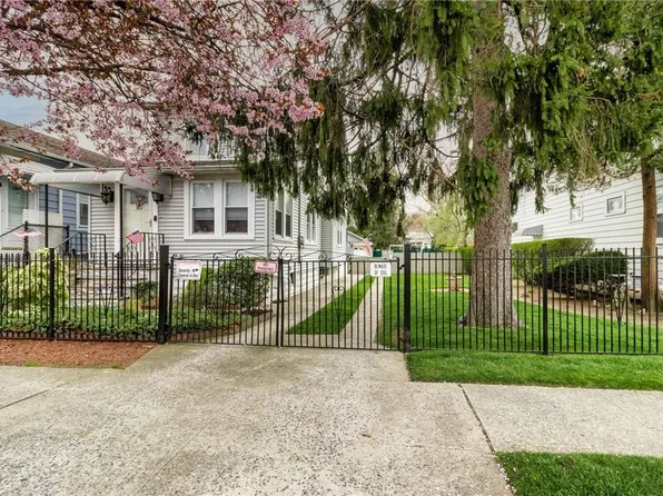 2922 Sommer Place, Bronx, NY 10465