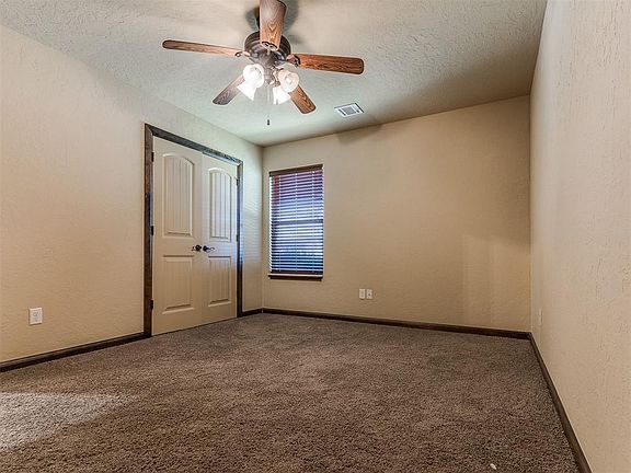 5th image of 2812 SW 95th St
