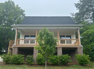 331 Nesbit Ave, Mooresville, NC 28115