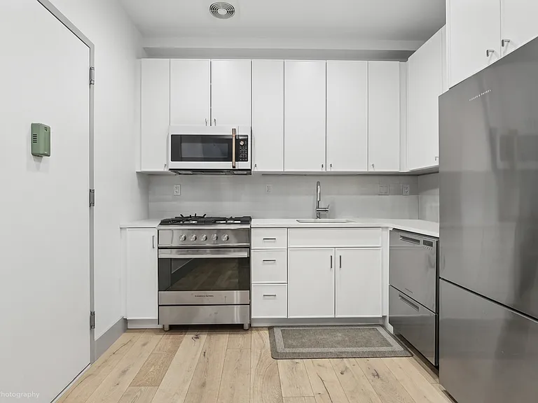463 W 142nd St #4C — Photo 2