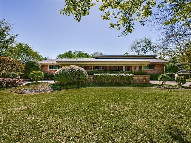 1st image of 8438 Forest Hills Blvd