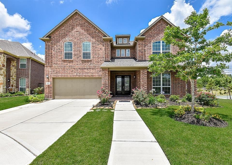 1st image of 7403 Woodward Springs Dr