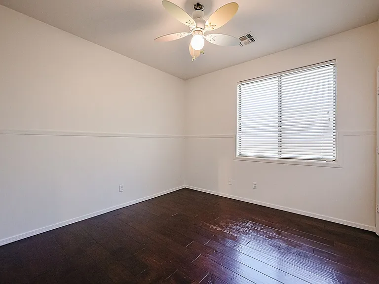 445 W Seagull Dr — Photo 22