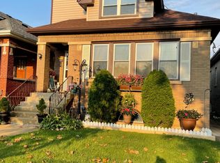2929 N Kilbourn Ave #2, Chicago, IL 60641