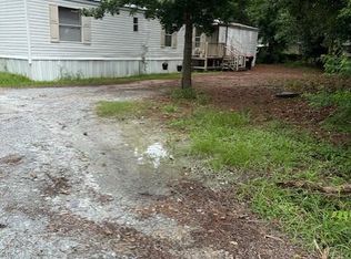 109 Mickey Rd, Lafayette, LA 70507