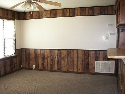 4th image of 4121 SE 27th St