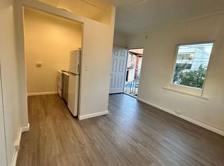 1812 Algaroba St #7, Honolulu, HI 96826