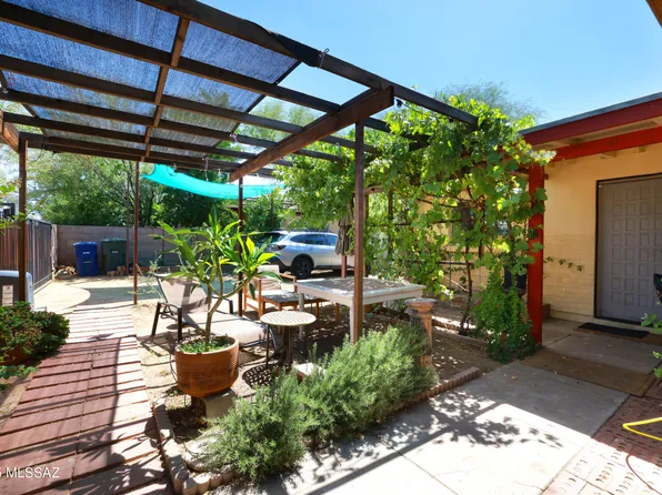 2931 N Mitch Dr, Tucson, AZ 85719