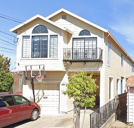 1st image of 403 W Orange Ave