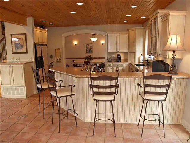 2nd image of 721 Homestead Dr