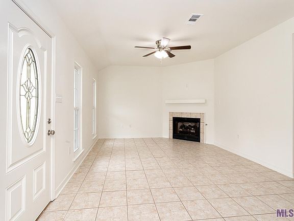 5th image of 32841 Kirbywood Dr