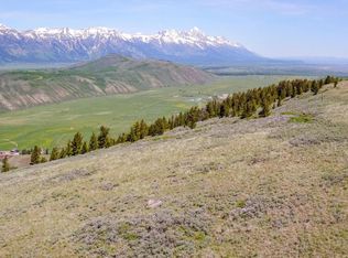 995 W Saddle Butte Dr, Jackson, WY 83001