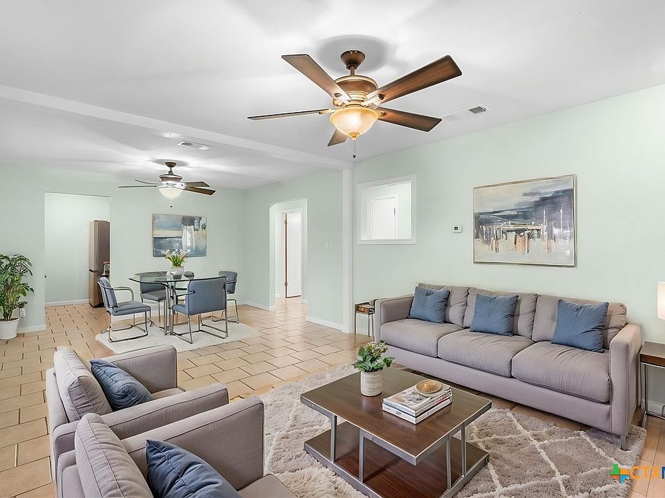 1st image of 903 Mimosa Dr