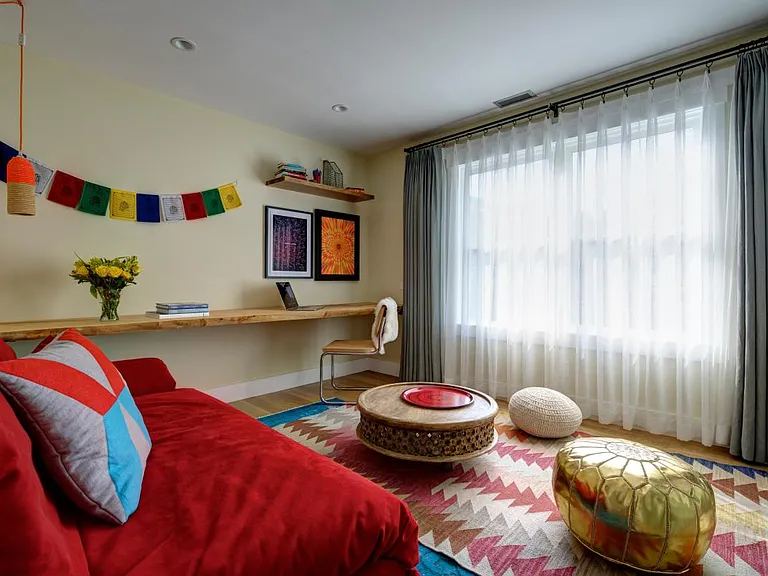 52 W Russell St #3 — Photo 2