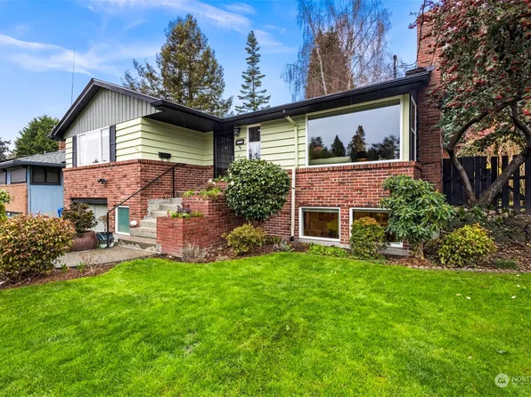 7710 46th Avenue SW, Seattle, WA 98136