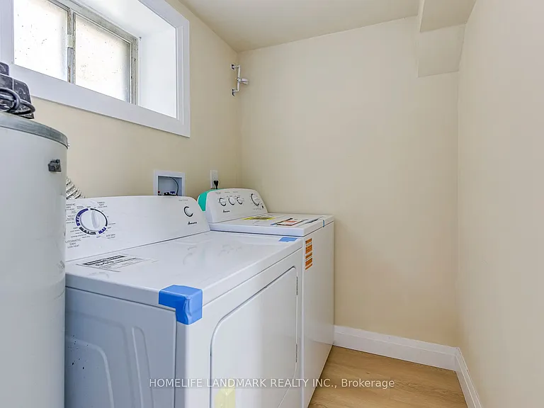 451 Sandmere Pl — Photo 42
