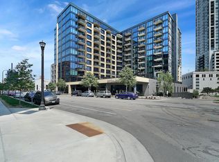 1120 S 2nd St APT 301, Minneapolis, MN 55415