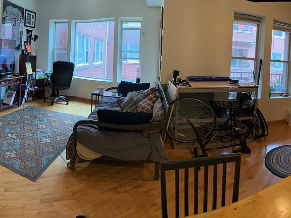 2nd image of 7048 N Paulina St APT 2