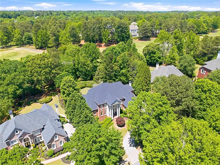 1845 Sugarloaf Club Dr — Photo 59
