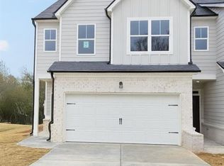 548 Madison St #100, Commerce, GA 30529