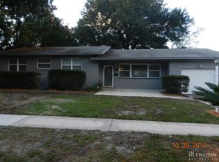 3126 Fruitwood Ln, Jacksonville, FL 32277