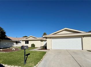 1616 Yellow Rose St, Las Vegas, NV 89108