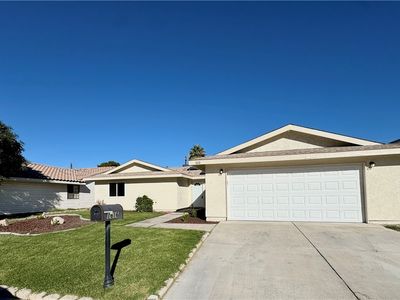 1616 Yellow Rose St, Las Vegas, NV, 89108