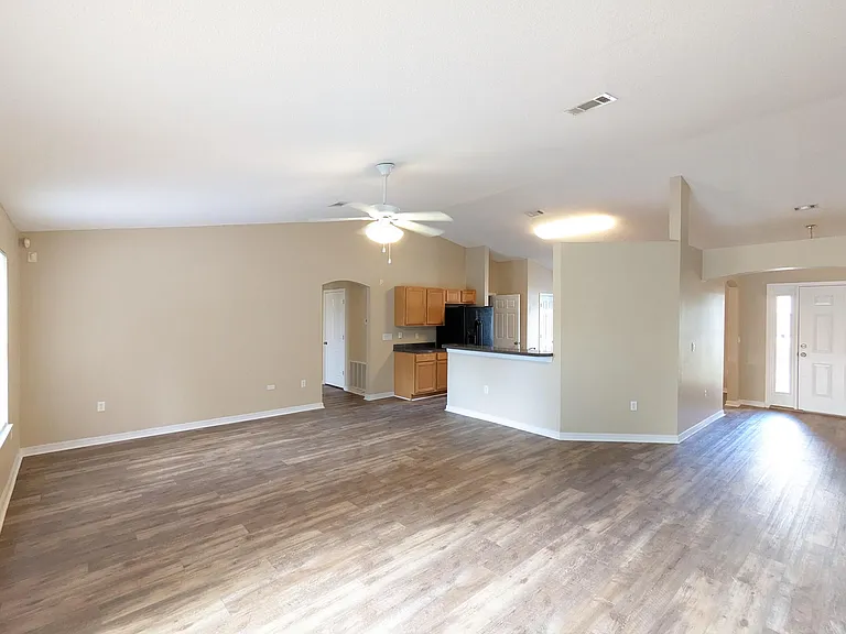 8237 Nevada St — Photo 4