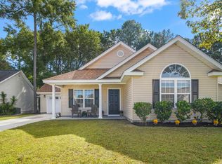 9889 Merry Ln, Murrells Inlet, SC 29576