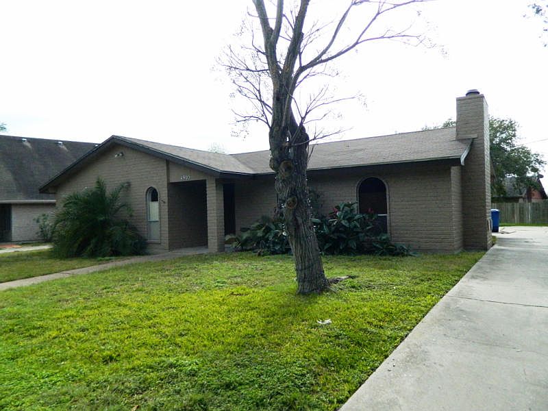 1st image of 4905 Chatfield Dr