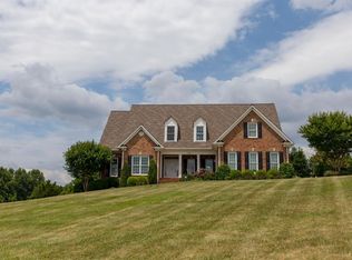 302 Longhill Rd, Goode, VA 24556