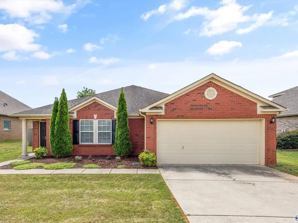 274 Dustin Ln NW, Madison, AL 35757