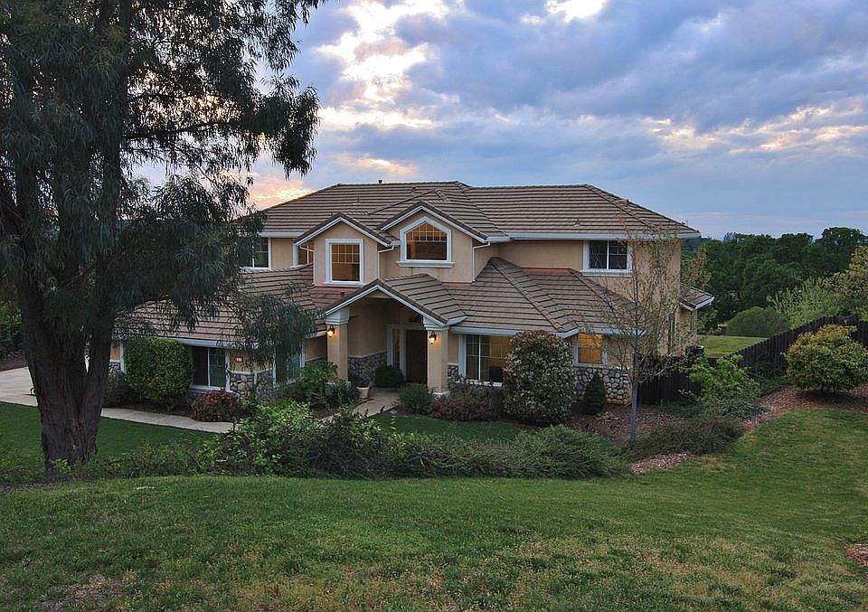 1st image of 3521 Foxmore Ln