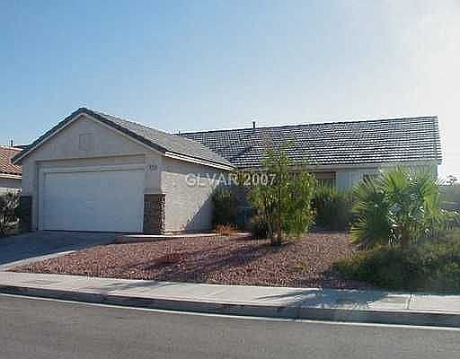2nd image of 312 John Henry Dr