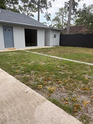 14118 Wellington Trce Photo 1