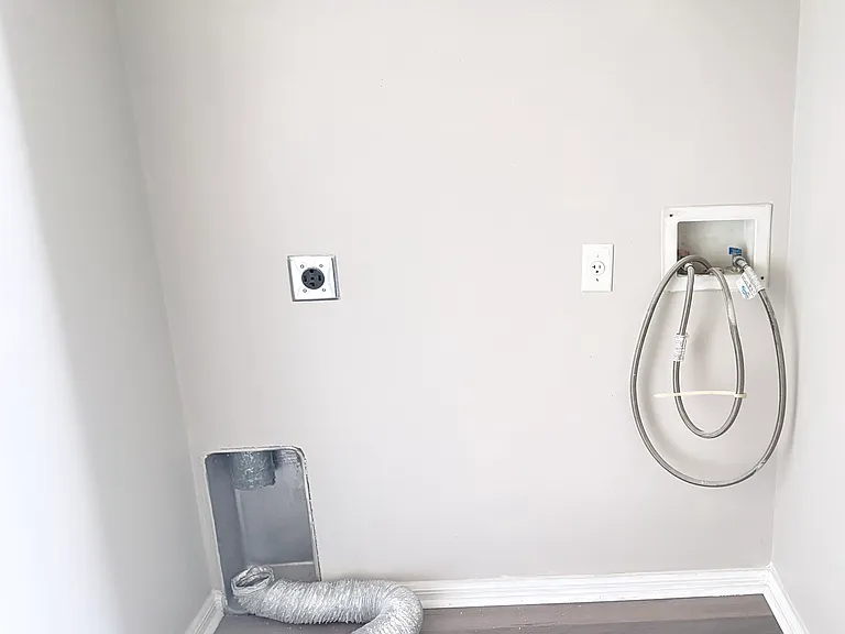 4104 Gradstone Pl — Photo 2