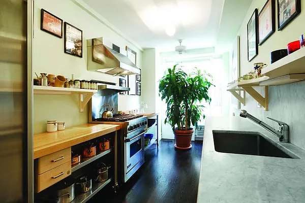 Sold by Stribling | media 24